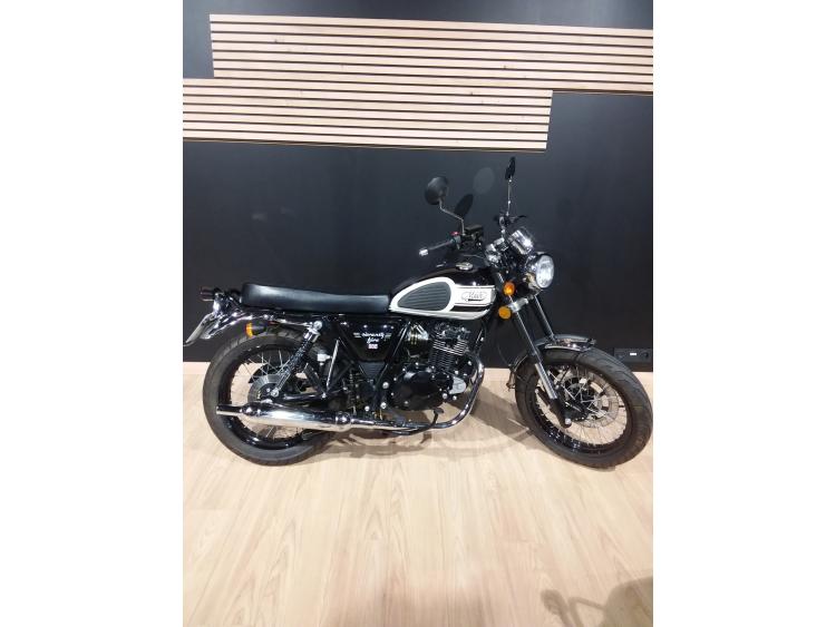 MASH SEVENTY FIVE125