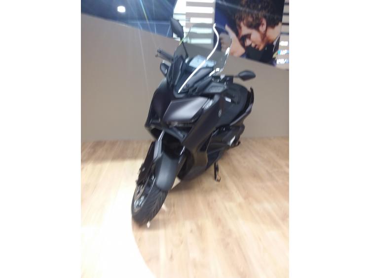 YAMAHA XMAX 125 TECH MAX