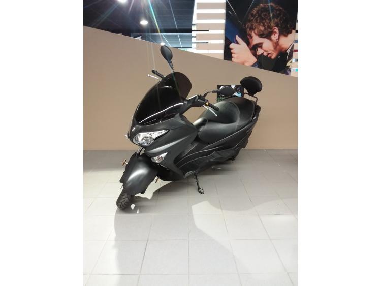 SUZUKI BURGMAN 125