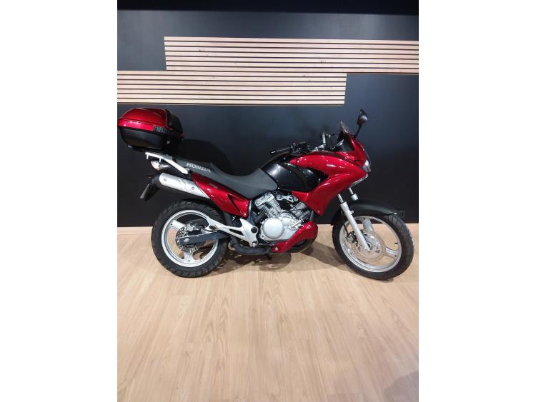 HONDA VARADERO 125